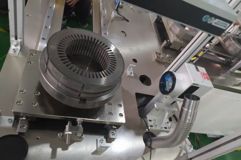 Laser marking of a motor crankcase