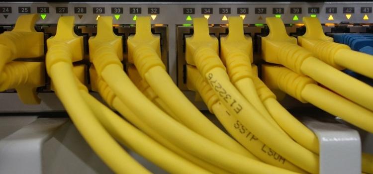 Laser marking on pipes, cables and extrusions
